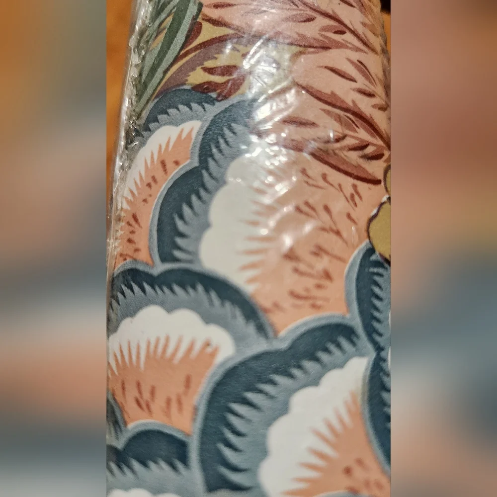Vintage Wallpaper by Imperial Wallcoverings